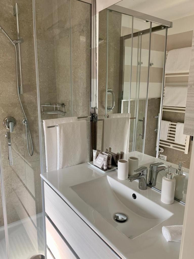 Relais Torre Dei Torti - Luxury Bed And Breakfast Cava Manara ภายนอก รูปภาพ