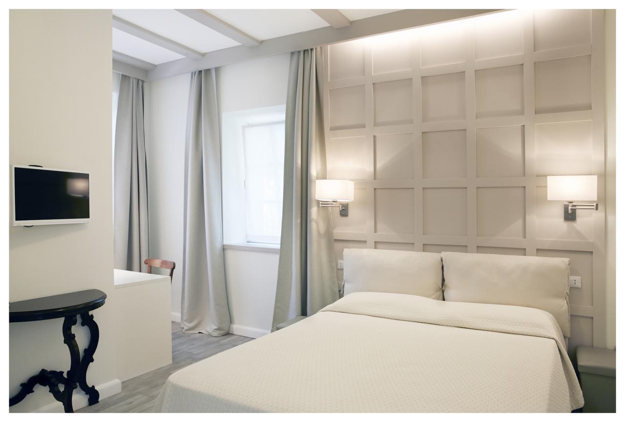 Relais Torre Dei Torti - Luxury Bed And Breakfast Cava Manara ภายนอก รูปภาพ